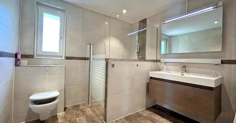Villa rénovée de 6,5 pièces à Saint-George