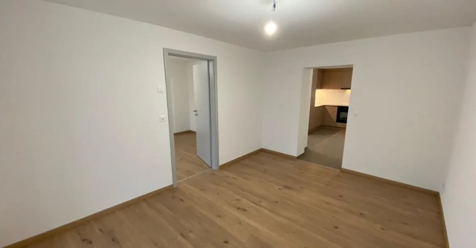 A louer: bel appartement de 2.5 pièces avec balcon - Lavoir 1, Cortébert