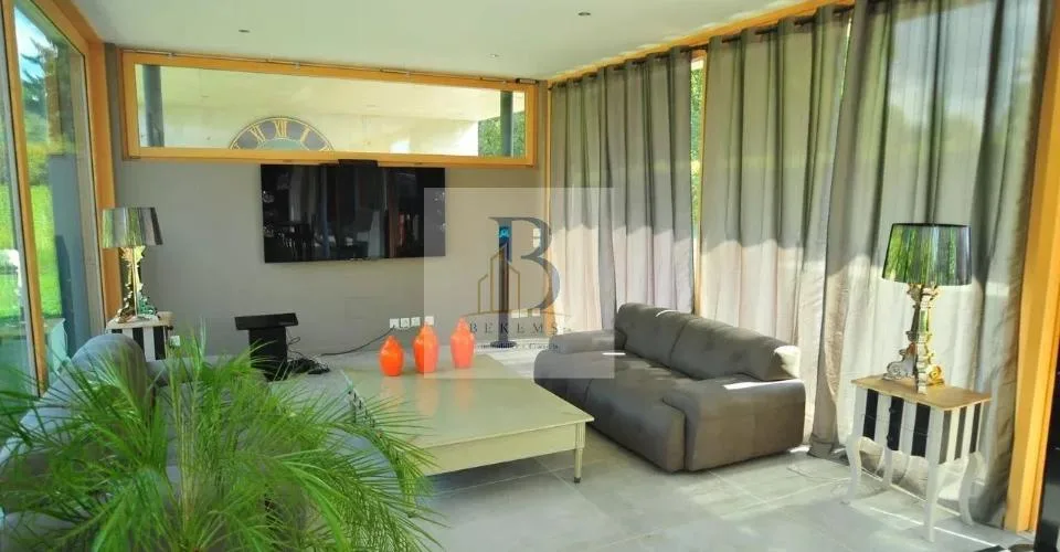 Choulex - Spacieuse villa