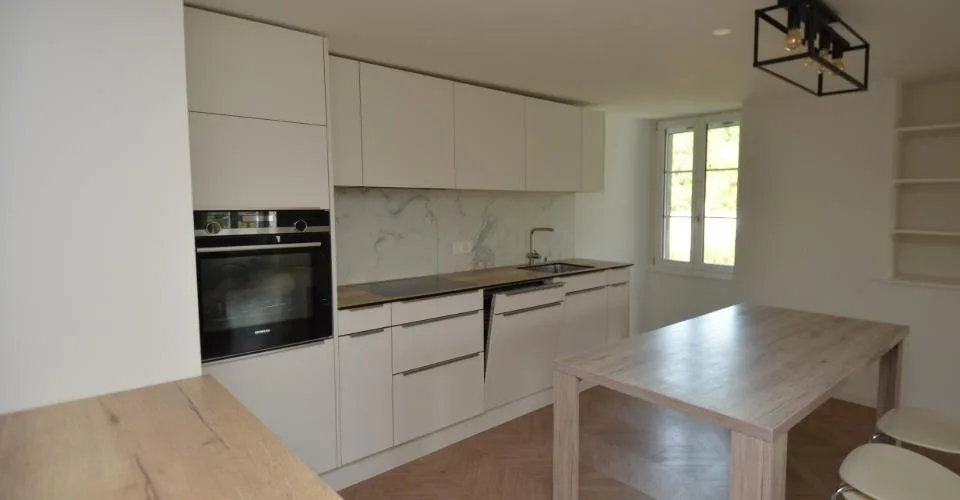 Charmant 3,5 pièces avec terrasse dans une maison de campagne