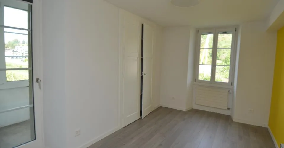 Charmant 3,5 pièces avec terrasse dans une maison de campagne