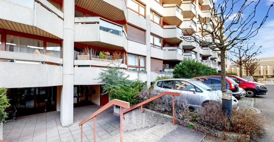 A louer - Place de parking extérieure. – foto 2 di 2