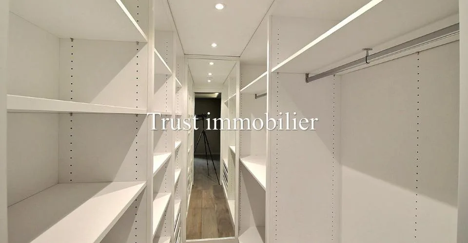 3003. Appartement neuf au centre de Montana – Foto 12 von 13