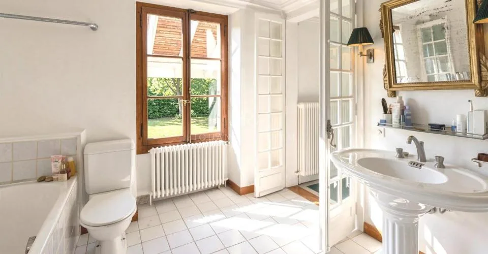 The charm of a family home in the heart of the countryside – photo 20 of 22