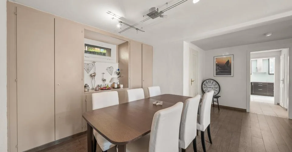 Prachtvolles Einfamilienhaus (mit unabhängigem Studio) - idealerweise in der Nähe des Zentrums gelegen – Foto 27 von 39
