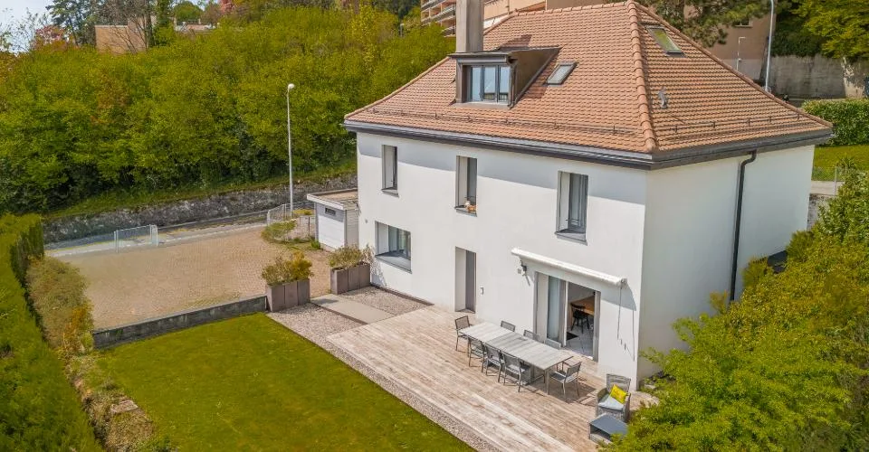 Prachtvolles Einfamilienhaus (mit unabhängigem Studio) - idealerweise in der Nähe des Zentrums gelegen – Foto 24 von 39