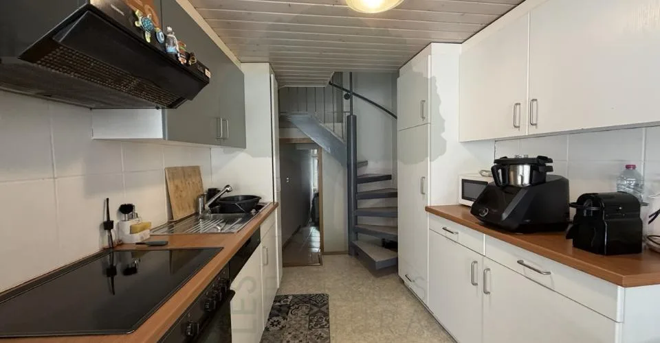 Immeuble de rendement mixte au cœur de la vieille ville de Porrentruy – Foto 11 von 13