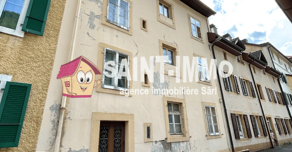 Immeuble locatif à rénover entièrement de 3 appartements, une remise / annexe et une parcelle de jardin – Foto 8 von 8
