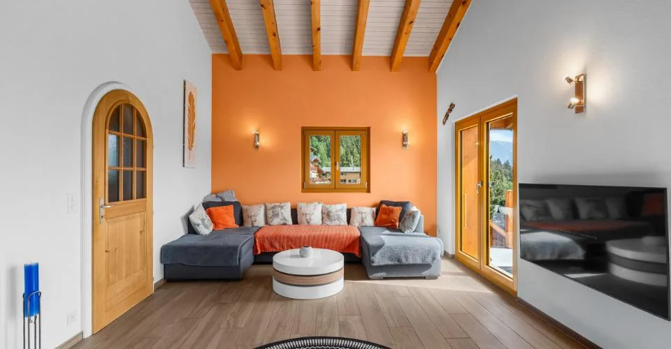 Maison individuelle rénovée en résidence secondaire aux Mayens d'Arbaz – photo 4 sur 8