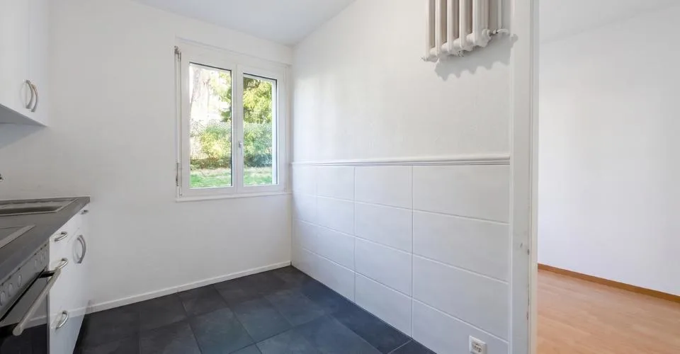 4.5-room apartment with balcony in the Béthusy district – photo 10 of 13