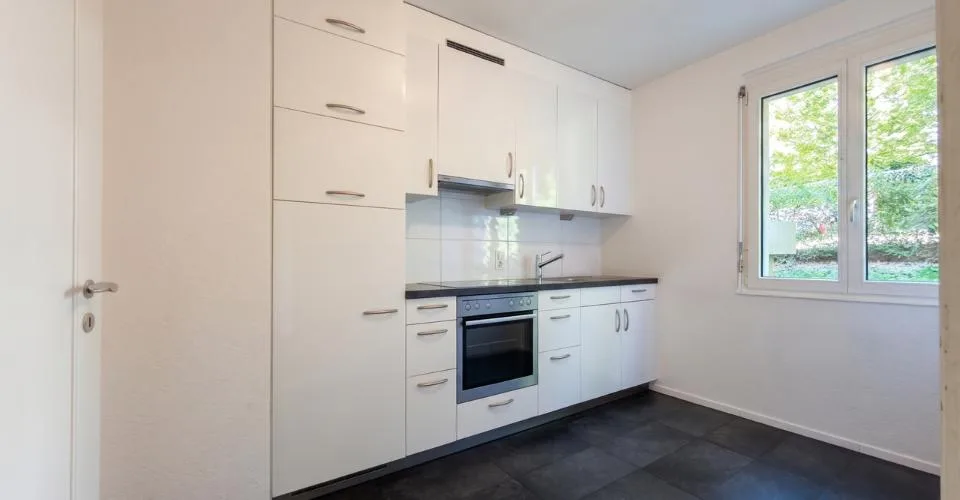 4.5-room apartment with balcony in the Béthusy district – photo 9 of 13