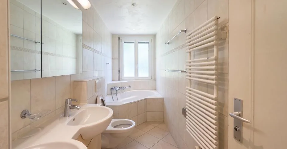 4.5-room apartment with balcony in the Béthusy district – photo 7 of 13