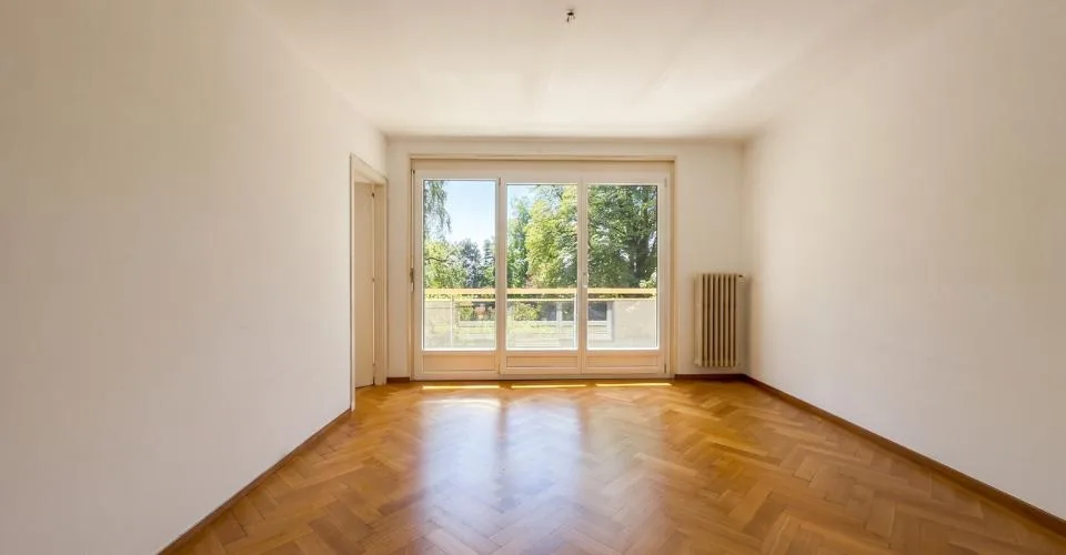 4.5-room apartment with balcony in the Béthusy district – photo 2 of 13
