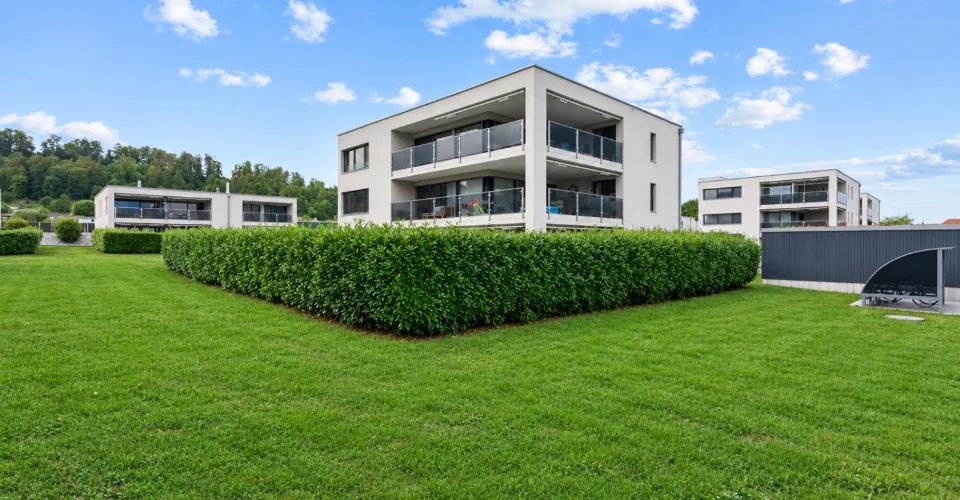 Magnifique appartement de 4.5 pièces en attique à Riaz – Foto 2 von 13