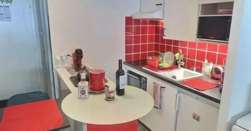 Studio de plain-pied avec espace extérieur à Torgon – photo 3 sur 7