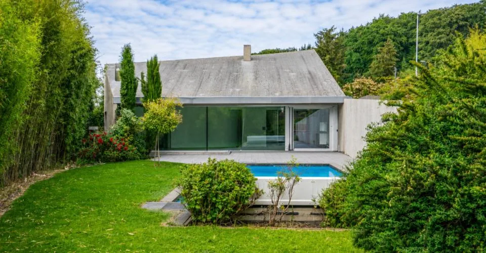 Einzigartig - Individuelle Architekten-Villa mit Pool in Mont-sur-Lausanne – Foto 14 von 26