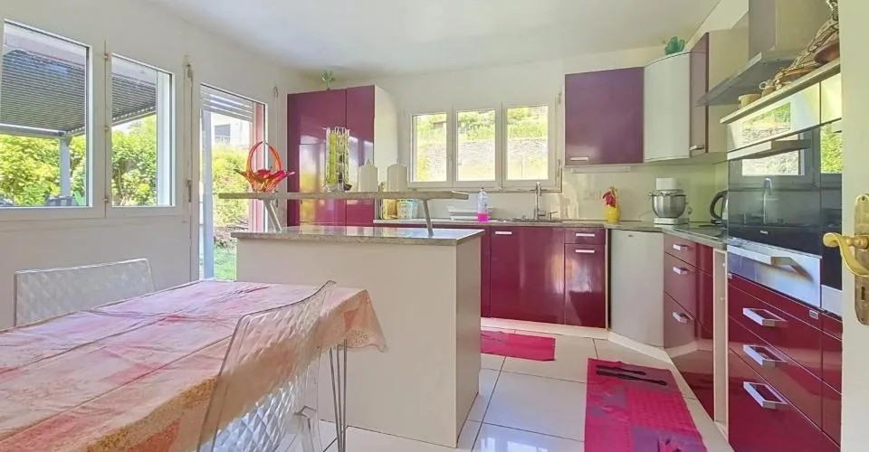 Villa unique au coeur de Sierre, proche du lac de Géronde ! – Foto 9 von 13