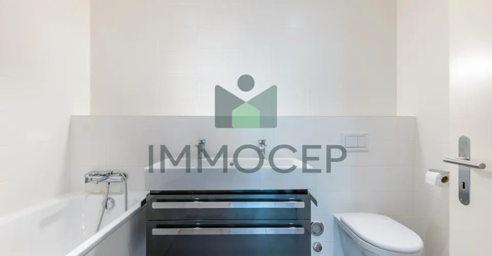 Exclusif: Spacieux 5 pièces traversant de 150m2 pondérés avec box – Foto 5 von 9