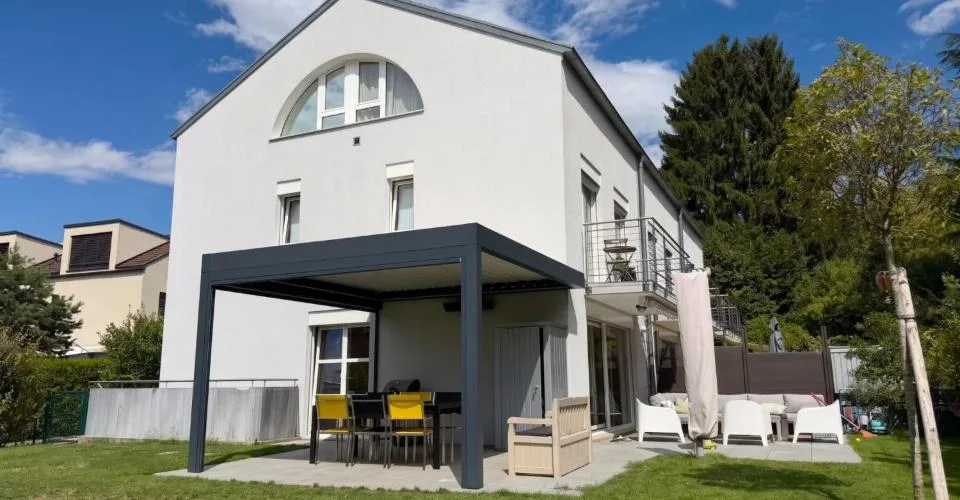 Charmante villa de 4 chambres à Renens avec jardin – foto 3 di 13