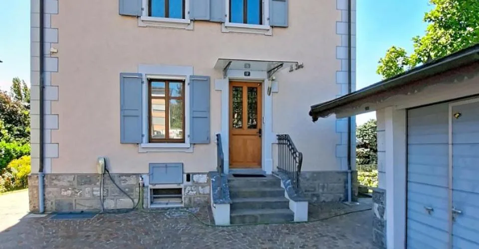 Maison de maître de 1903. Le charme de l'ancien au cœur de Pully – Foto 4 von 11