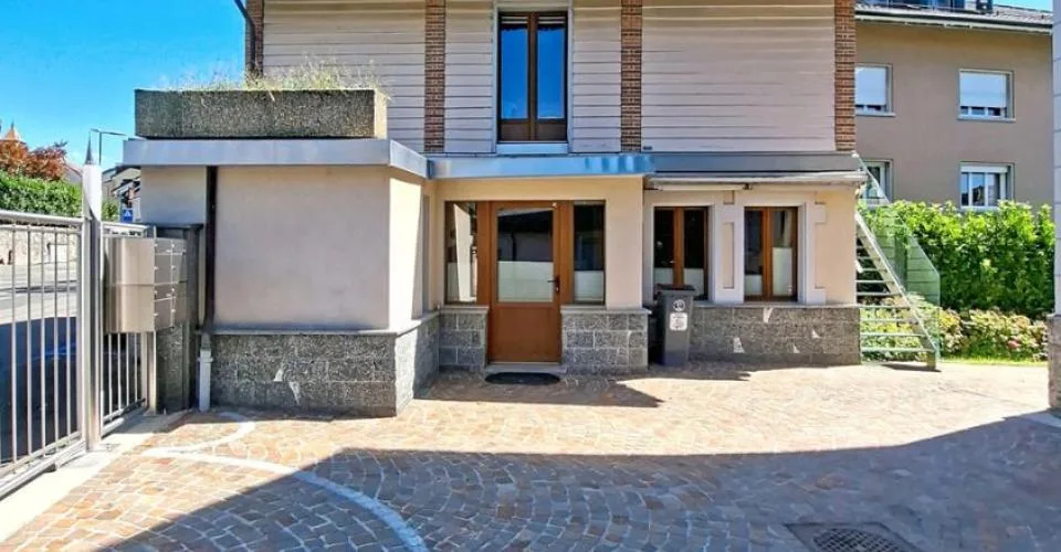 Maison de maître de 1903. Le charme de l'ancien au cœur de Pully – Foto 3 von 11