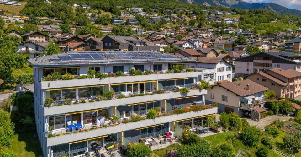 La tua nuova casa a Savièse - luminoso appartamento di 5.5 locali con balcone