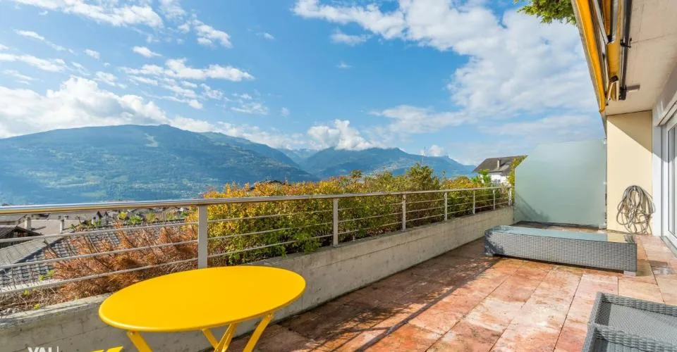 La tua nuova casa a Savièse - luminoso appartamento di 5.5 locali con balcone