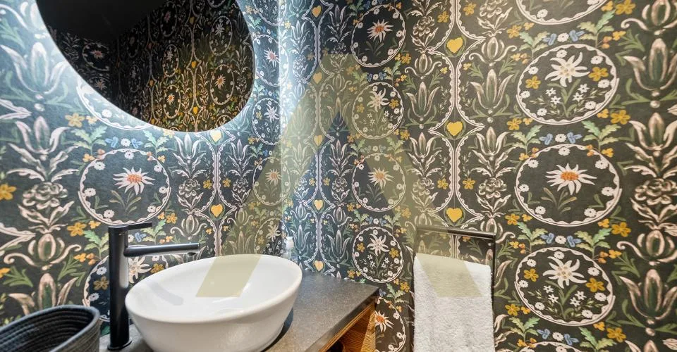 Appartement de charme rénové avec élégance – photo 8 of 13