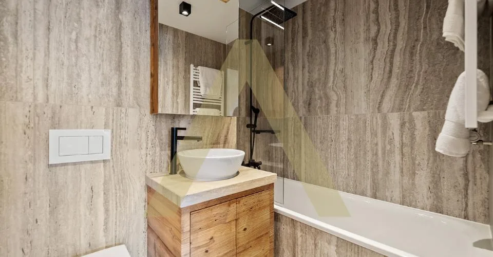 Appartement de charme rénové avec élégance – photo 5 of 13