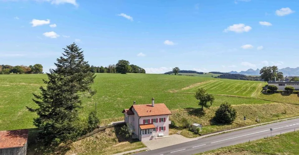Maison de 2 appartements à 5 min de Romont et 20 min de Bulle – foto 3 di 14