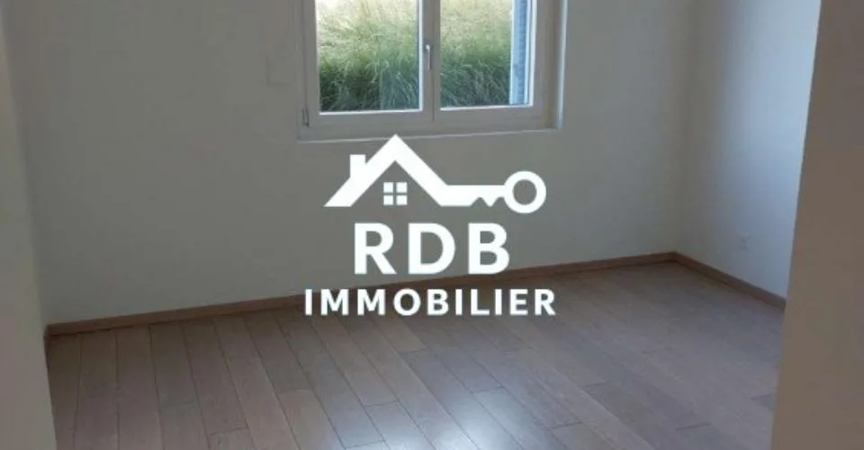 Appartement de 5 pièces au rez-de-chaussée situé à Vésenaz 1222