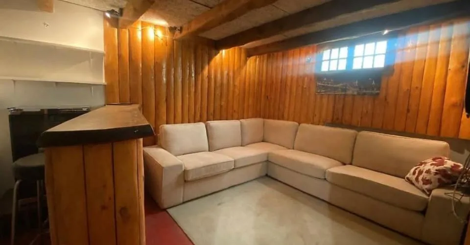 Beautiful individual house with 6 rooms / 4 bedrooms / 2 bathrooms / 3 parking spaces / electric charging station