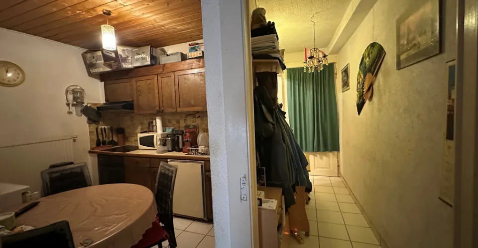 A louer studio au 2ème étage