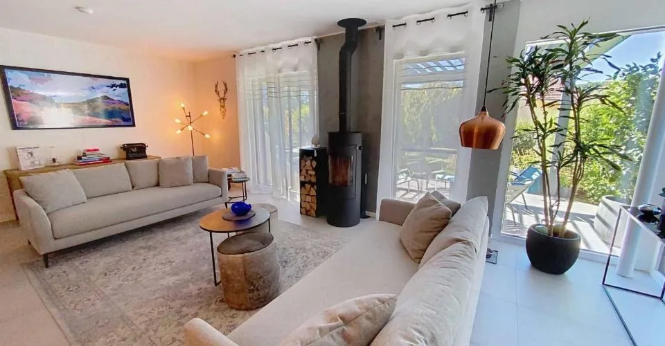 5.5 Zimmer Einfamilienhaus in St-Oyens – Foto 5 von 22