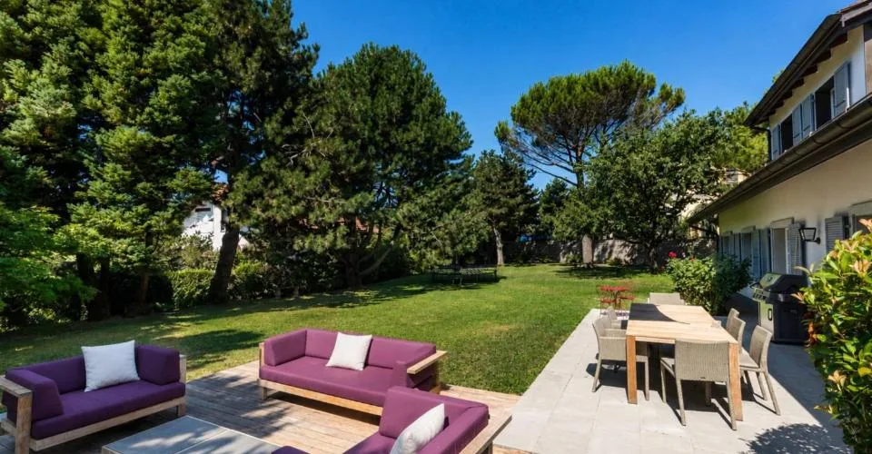 Superbe propriété de 7,5 pièces au cœur d'un quartier très recherché – photo 6 of 26