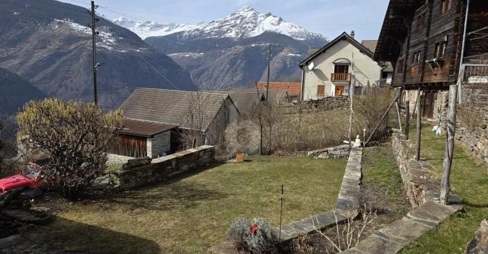 Willkommen und geräumig mit Garten – Foto 8 von 12