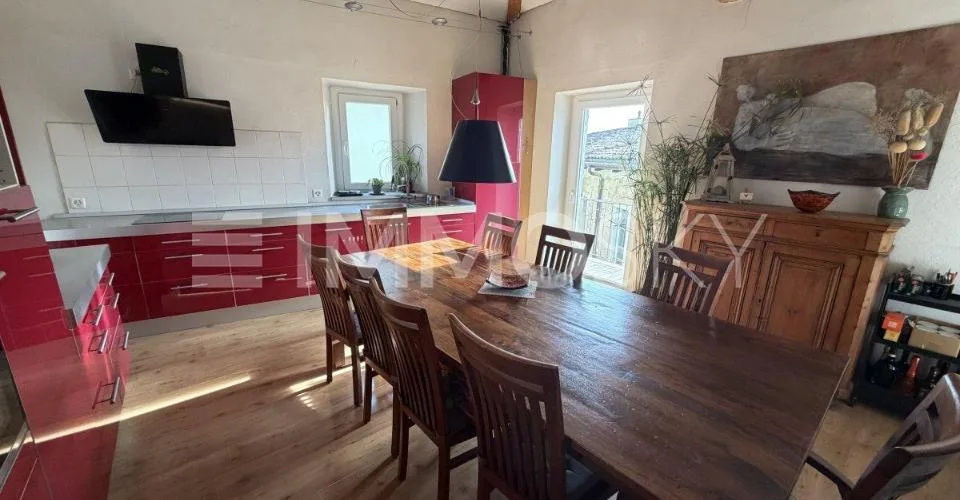 Maison unifamiliale historique au cœur de Besazio – photo 8 sur 10