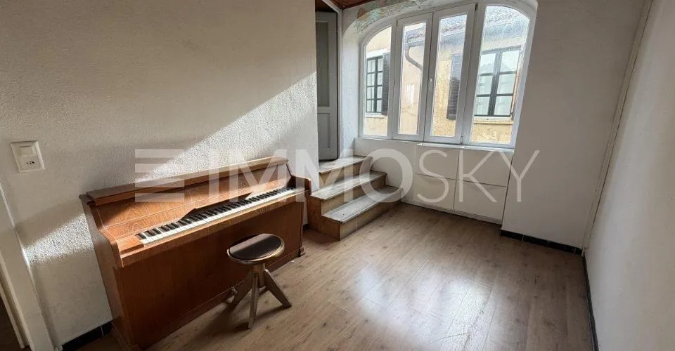Maison unifamiliale historique au cœur de Besazio – photo 6 sur 10