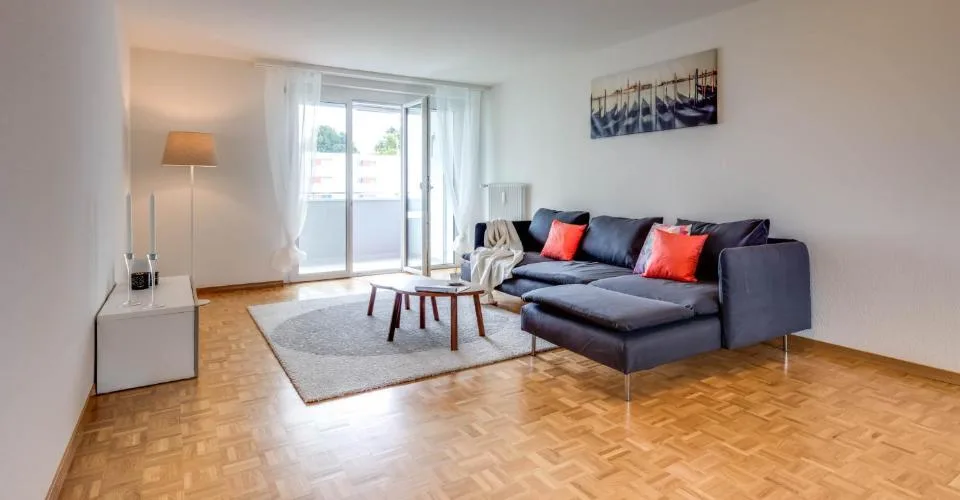 Ideale Wohnung für Familien - direkt gegenüber vom Schulhaus.