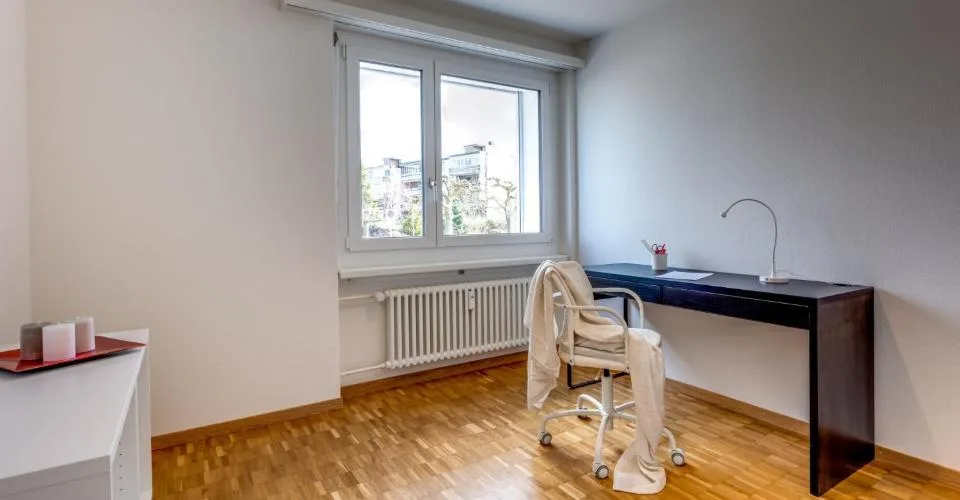 Ideale Wohnung für Familien - direkt gegenüber vom Schulhaus.