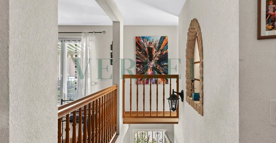 Belle maison de 6.5 pièces rénovée dans un environnement paisible – Foto 21 von 26