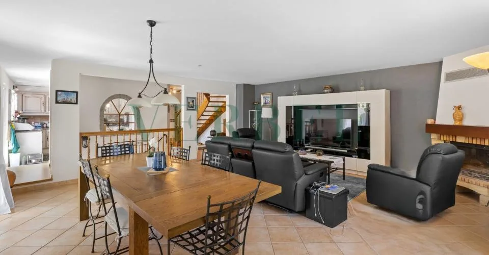 Belle maison de 6.5 pièces rénovée dans un environnement paisible – Foto 18 von 26