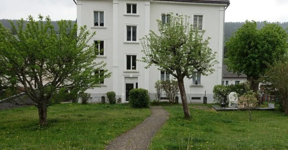 Tramelan – Edificio residenziale con 4 appartamenti situato nel centro della località – foto 14 di 24