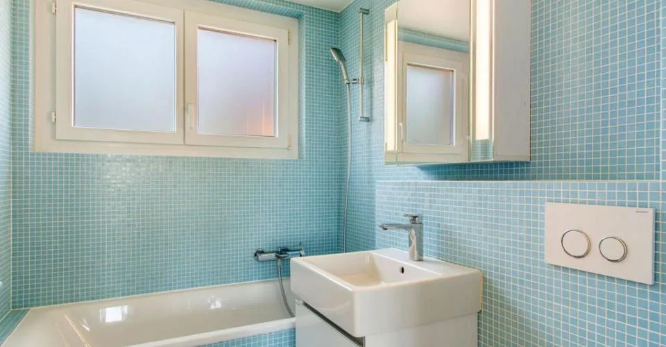 Corcelles, bel appartement de 3.5 pièces avec balcon, garage, place de parc – photo 25 sur 27