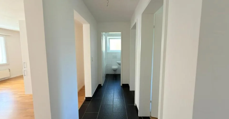 Helle 3.5-Zimmer-Wohnung mit Balkon in Nidau