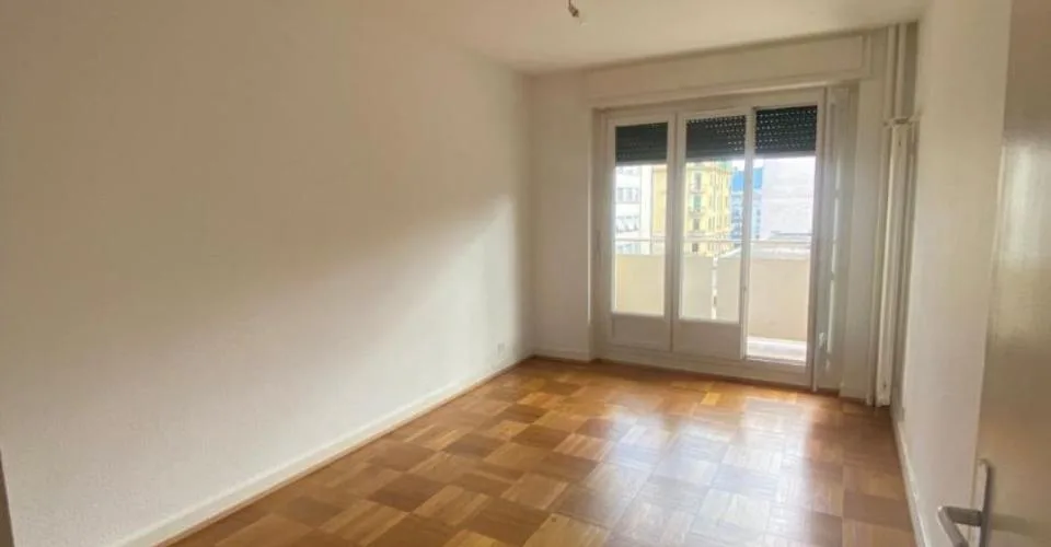 Bello appartamento di 3.5 locali con ampio balcone – foto 6 di 13
