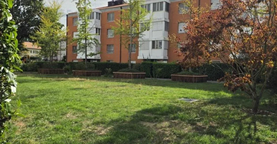 Bel appartement de 4p. dans une environnement agréable – Foto 2 von 12