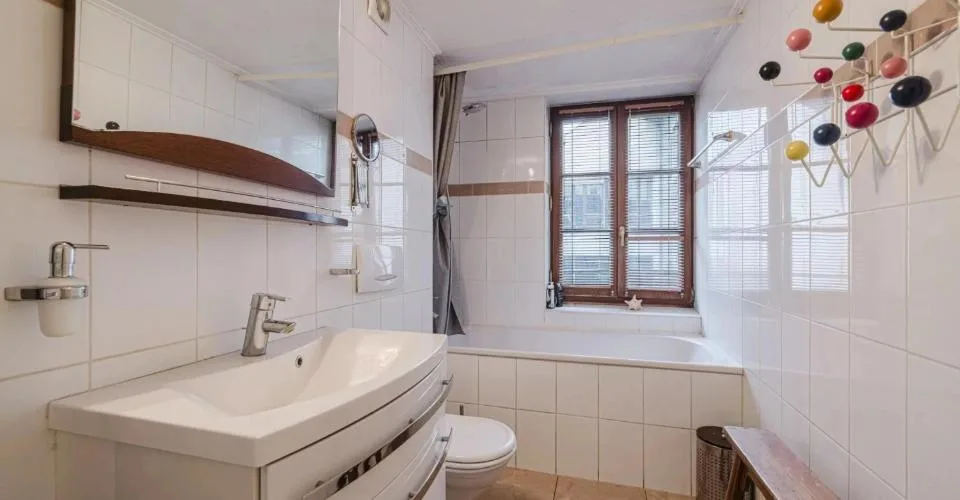 MAISON DE CARACTÈRE AU C?UR DU VILLAGE DE VEYRIER – photo 12 sur 12