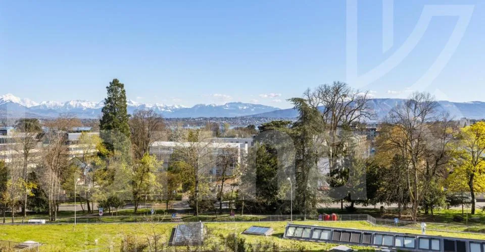 Lumineux appartement offrant une vue sur le lac et les Montagnes – foto 12 di 13
