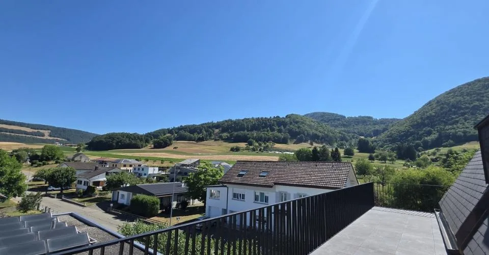 Propriété familiale avec SPA, piscines et multiples possibilités ! – photo 5 sur 8